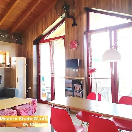 Modern Studio&loft By The Sea * 에파노미