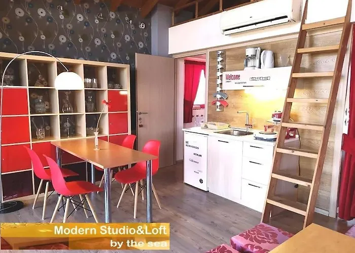 Ferienhaus Modern Studio&loft By The Sea Epanomi
